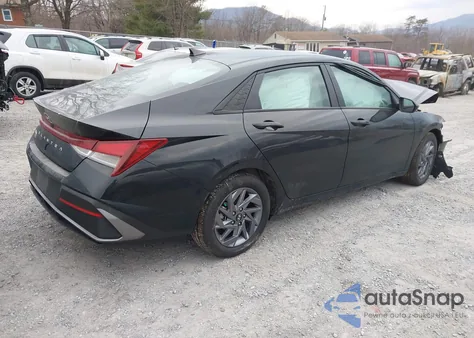 2024 Hyundai Elantra Sel from USA, damaged, VIN KMHLM4DG8RU753762